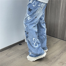 【现货】破洞字母牛仔裤男趣味涂鸦P54Y3174，男装牛仔裤，星座1112-1