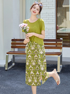 时尚印花连衣裙套装女2026夏季短袖罩衫吊带裙气质漂亮减龄两件套图片