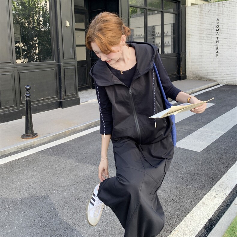 黑色休闲打底衫工装马甲套装女秋季2025新款休闲显瘦半身裙三件套,女装套装/套裙,2C028