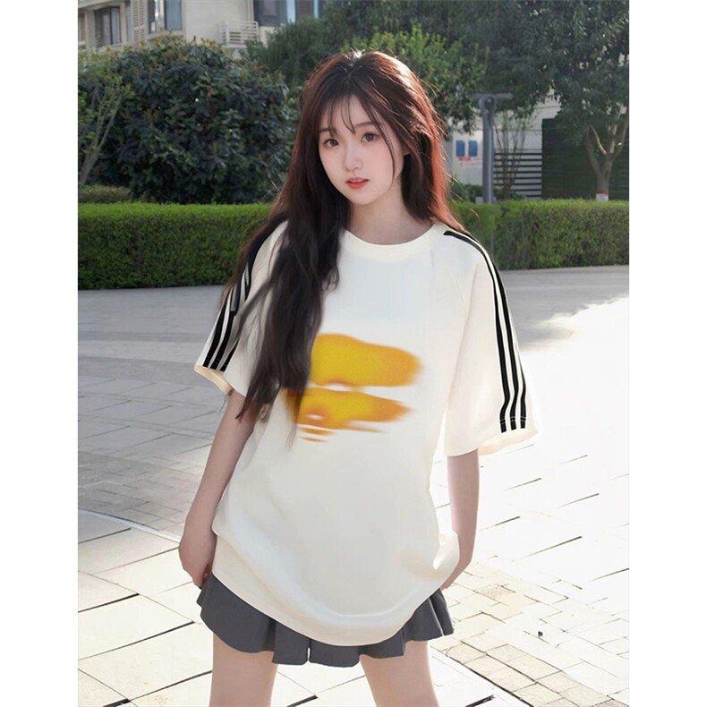 抖音得物高品质二开240克宽松纯棉美式潮牌三条杠织带短袖T恤图片