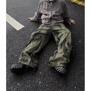 设计感宽松褶皱拼接做旧牛仔裤男潮牌休闲阔腿廓形弯刀裤 NA284图片