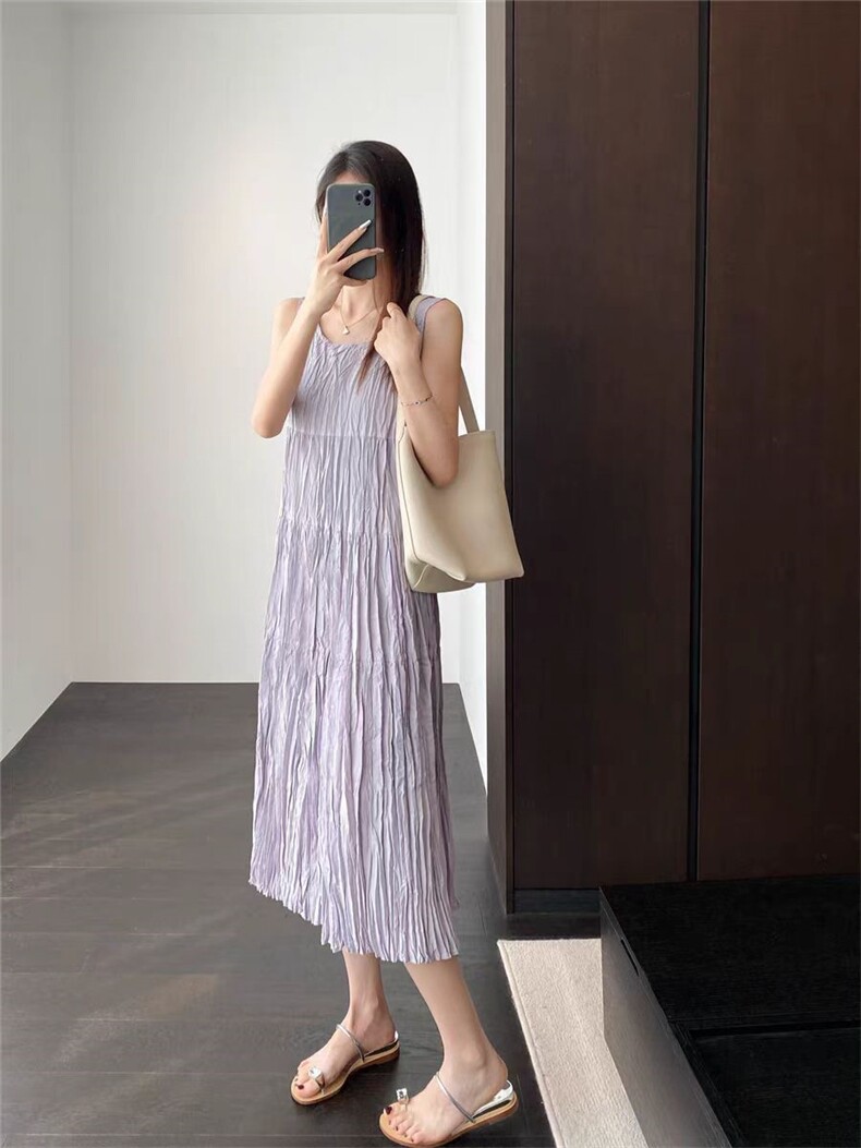 肌理褶皱连衣裙2025时尚百搭，女装连衣裙，湘姗
