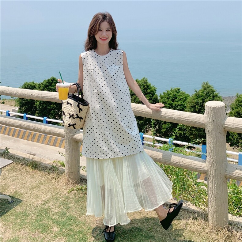 夏日小清新穿搭女2025新款波点长款无袖背心网纱百褶半身裙两件套,女装套装/套裙,2C201