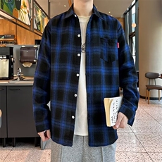 蓝色