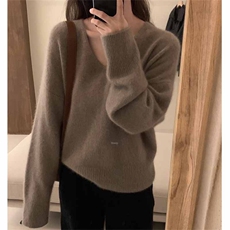 秋冬新款宽松针织v领套头上衣时尚百搭，女装羊绒衫，鹿一羊绒