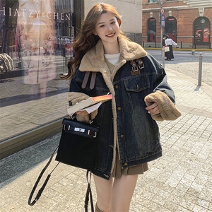 韩版时尚加绒加厚牛仔外套女2025年冬季新款宽松显瘦保暖夹克上衣图片