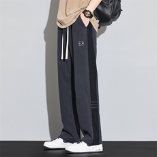 灰色