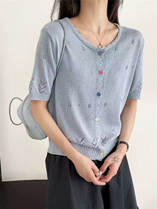时尚镂空彩扣天丝+亚麻针织开衫短袖女夏季圆领拼色百搭T恤衫半袖图片