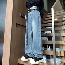浅蓝色