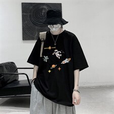 黑色