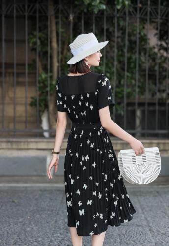 2021连衣裙，女装连衣裙，VolcanicFlame丽璨