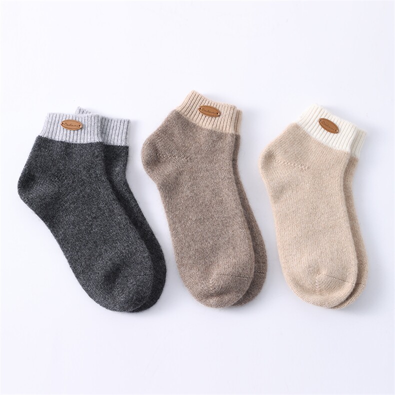 时尚保暖羊绒袜子 秋冬新品 高品质舒适 男女通用图片