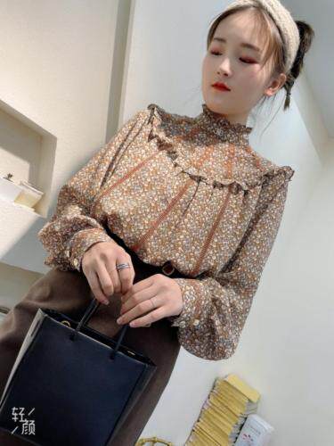 2021春季新款碎花打底衫，女装，云落伊里