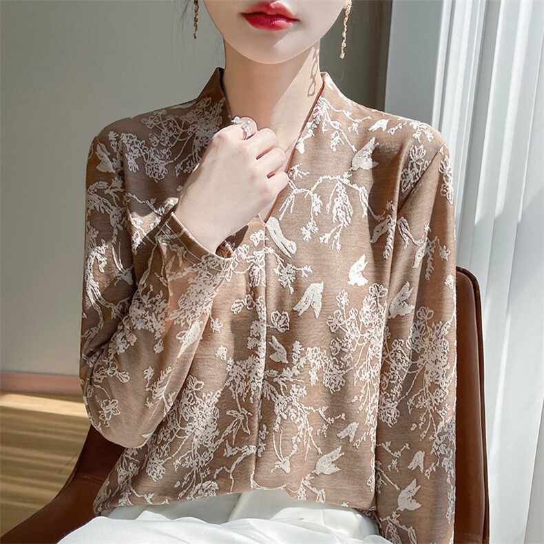 2025春新款衬衣女长袖设计感时尚提花天丝莱塞尔V领宽松长袖上衣,女装衬衫,朝贺羊绒