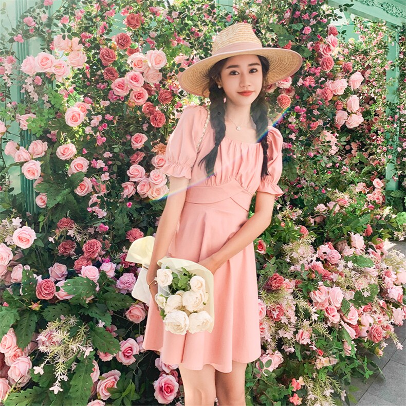 粉色泡泡袖连衣裙女夏季2025新款小个子法式高端精致质感显瘦短裙，女装连衣裙，帛香坊