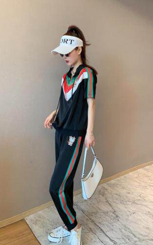 夏季醋酸套装、连衣裙，女装职业装，佳 其