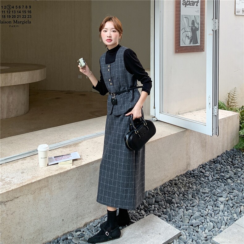 现货-2025年秋季新款法式马甲配中长款半身裙三件套套装女,女装套装/套裙,霓裳依族