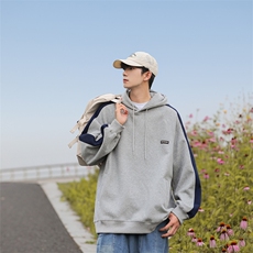 灰色