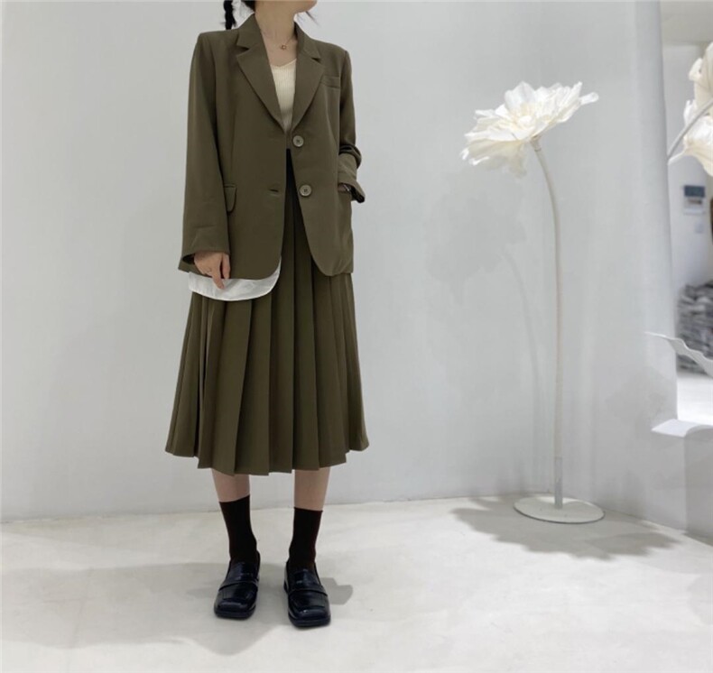 Must Bloom MUSTBLOOM122584