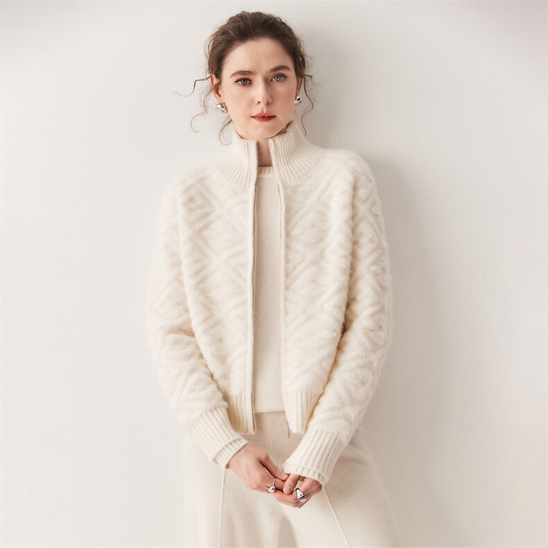 2025年秋季新款百搭毛巾绣拉链开衫，女装针织衫/毛衣，绒创羊绒