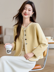 曼贝短外套女2024春秋时尚修身小香风上衣小个子气质西服8451030图片