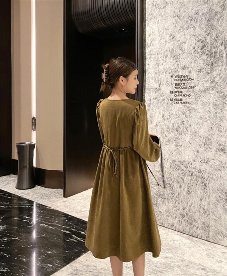 秋季连衣裙，女装连衣裙，美巾涵