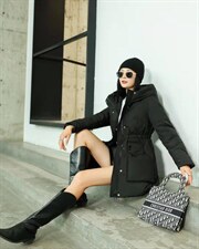 90白鸭绒，两色四码，其它，伊艺不舍