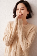 2024秋季新款纯色长袖麻花圆领35%羊绒开衫通勤百搭，女装羊绒衫，雪真羊绒高端店