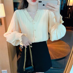 新中式春秋外套法式小香风名媛2025新款女盘扣短款超好看唐装上衣图片