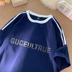 藏青色