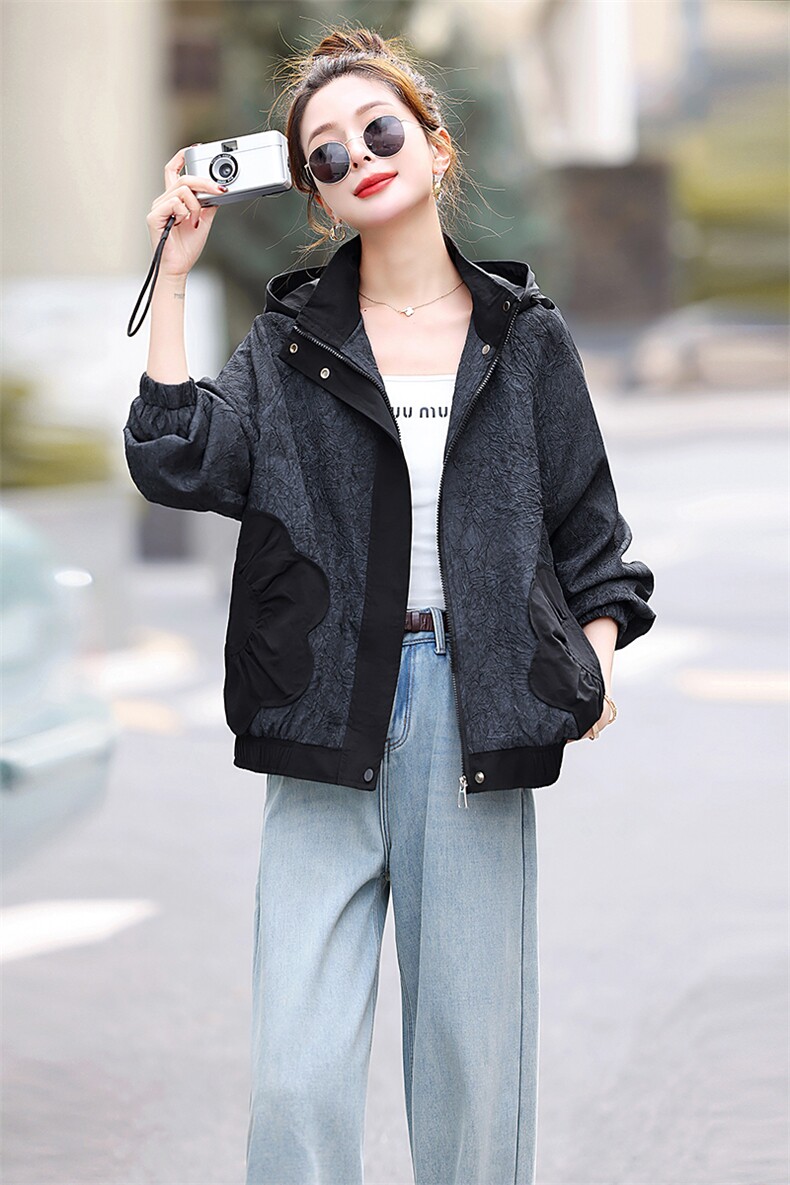 时尚休闲外套女春秋2025新款宽松大码小个子洋气流行连帽夹克上衣,女装短外套,梦芯尔