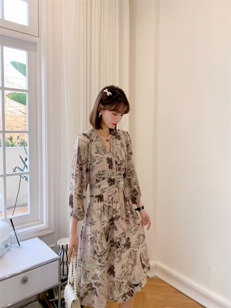 秋季新款时尚韩版修身淑女气质高雅印花连衣裙，女装连衣裙，荷塘月色