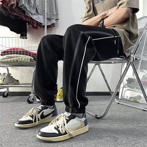 2024春季新款条纹运动裤男高街hiphop宽松直筒裤 现货K7690-P44图片