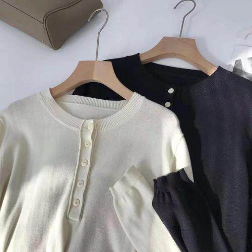 2021春季韩时髦针织上衣，女装，LMNC
