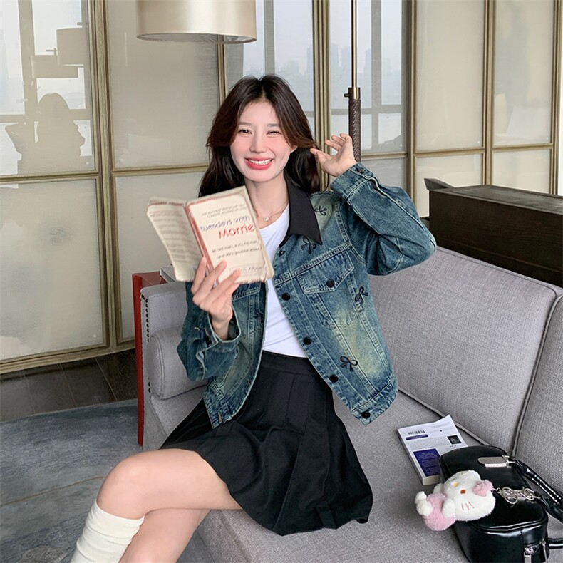 特惠女装女士牛仔外套2025秋季新品拼接领刺绣复古上衣休闲牛仔衣,女装短外套,纯色衣恋
