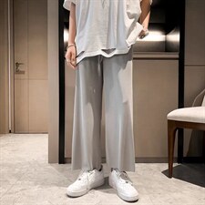 灰色