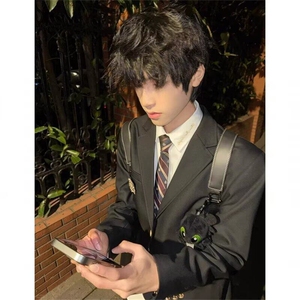 制服男徽章黑色西装外套男日系复古高级感学院风休闲西服潮图片