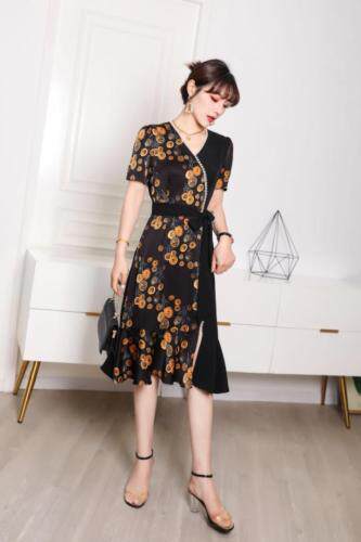 燕尾服连衣裙，女装连衣裙，千禧宏运