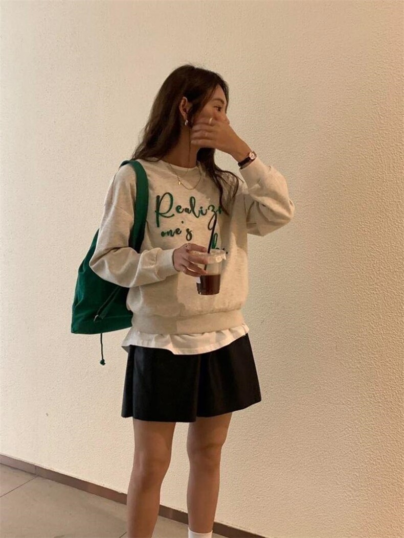 款号：BD230040 名称：牙刷绣卫衣，女装卫衣/绒衫，BD