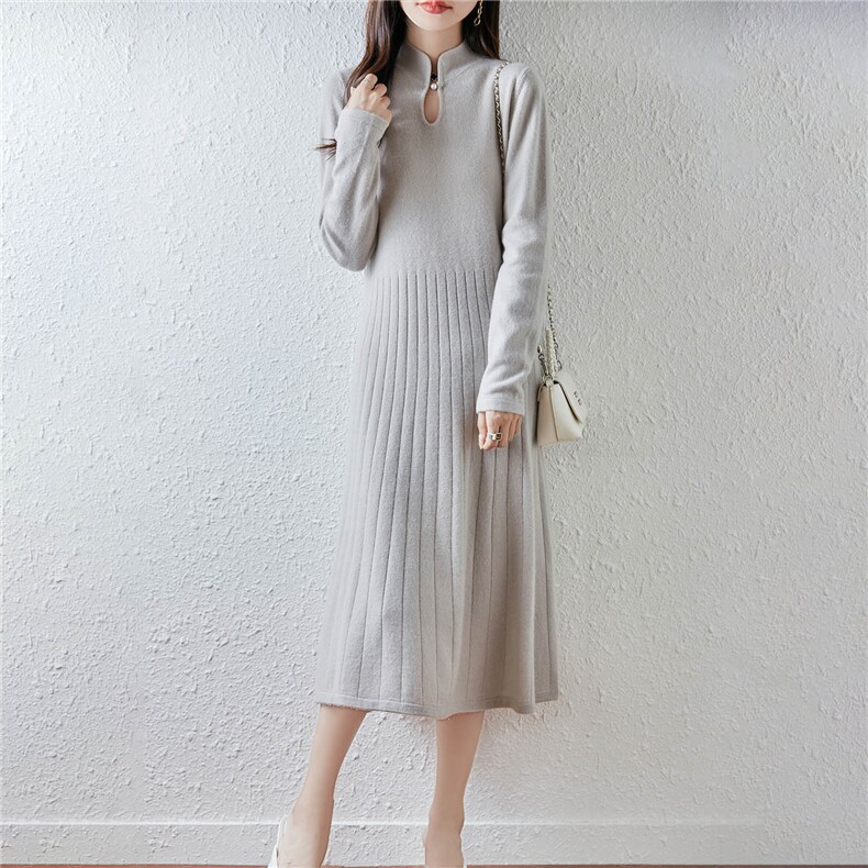 2025年秋季休闲风中长款时尚百搭通勤连衣裙，女装连衣裙，绒汀羊绒