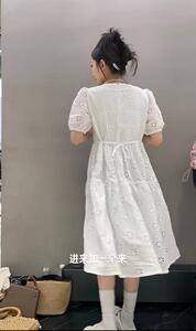 2023新款时尚高级简约大气可爱温柔连衣裙图片