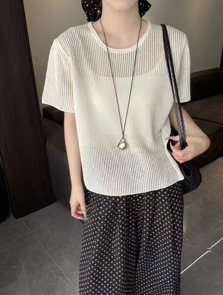 2025夏季新款韩版时尚百搭镂空短袖针织衫女宽松显瘦薄款t恤上衣，女装防晒衣，业大羊绒