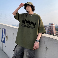 军绿色