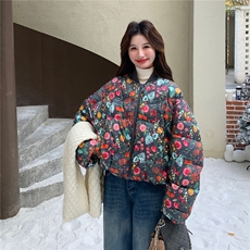 【已出货】新标90白鸭绒花花夹克羽绒服W630P315-K458，女装羽绒服，2C209