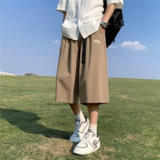 卡其色