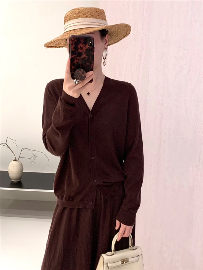 杨子纱100%超细羊毛V领开衫,针织衫/毛衣,优麦羊绒（原洪叶羊绒）