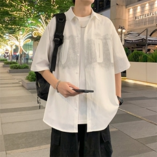 白色