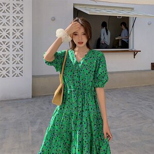 2021新款女装简约A字裙中长款连衣裙V领图片
