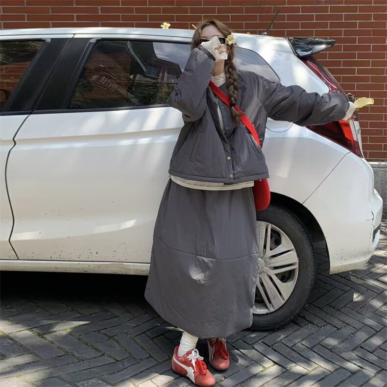 2025年秋季两件套休闲羽绒棉外套件半身裙套装,女装套装/套裙,湘姗