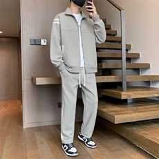 灰色